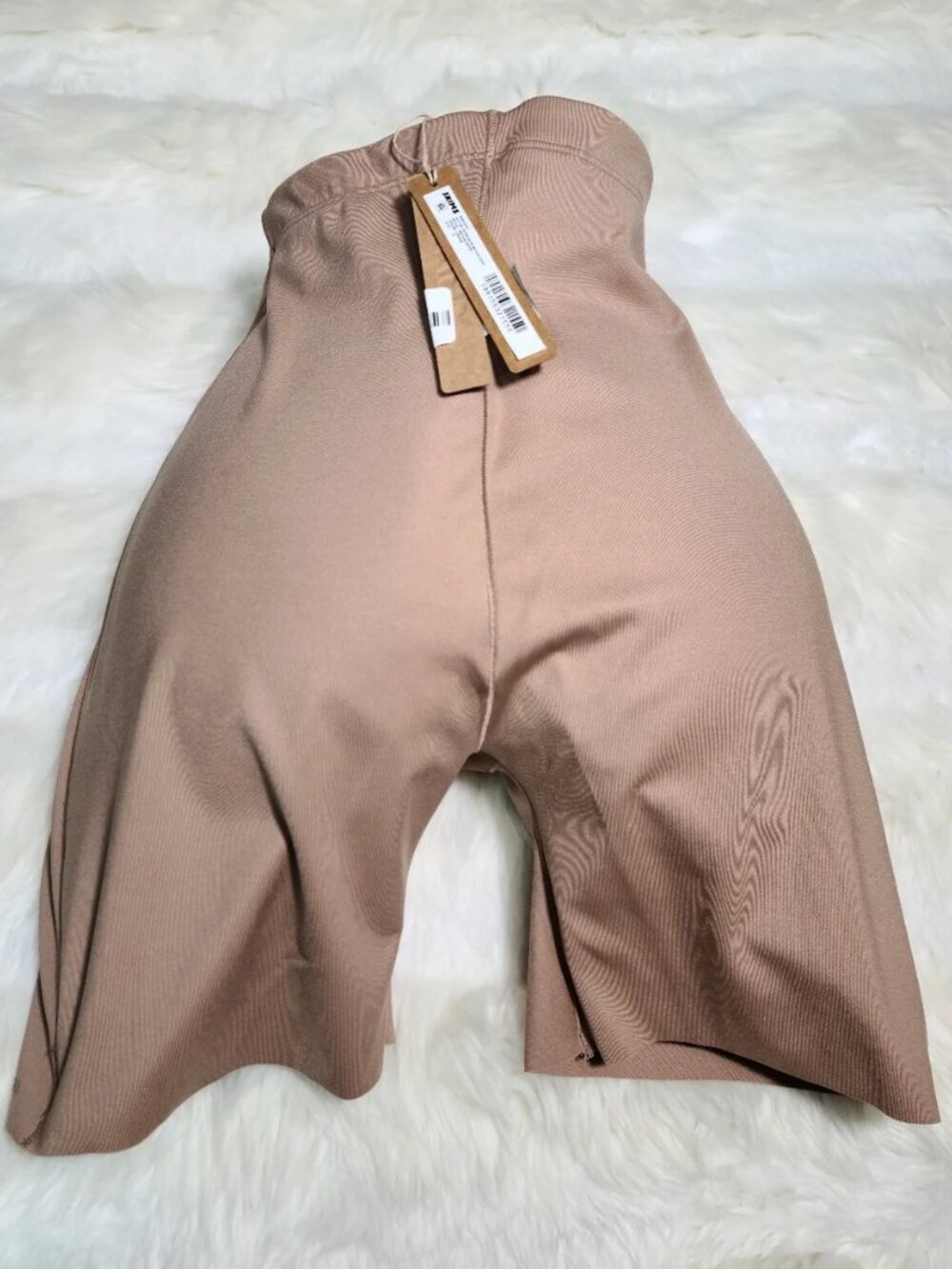 SKIMS Body Butt And Hip Enhancing Mid Thigh Short Tan Sienna Women Small NEW - Picture 2 of 6